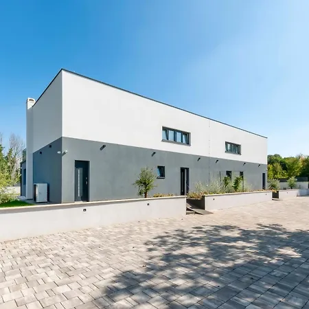 Violeta & Katharina *