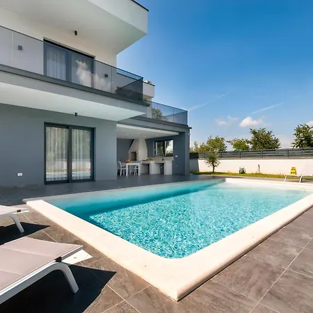 Violeta & Katharina *