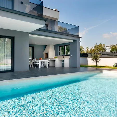 Violeta & Katharina * Rovinjsko Selo