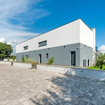 Violeta & Katharina *