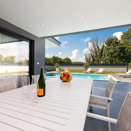 Villa Violeta & Katharina