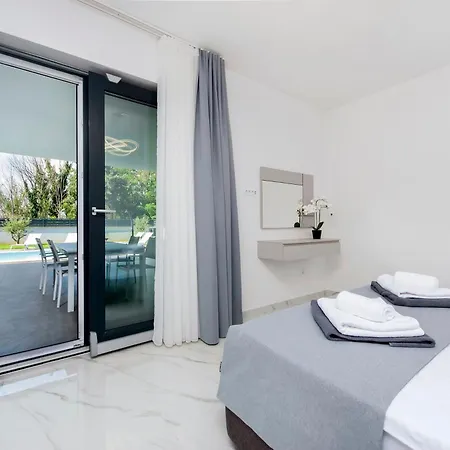 Villa Violeta & Katharina