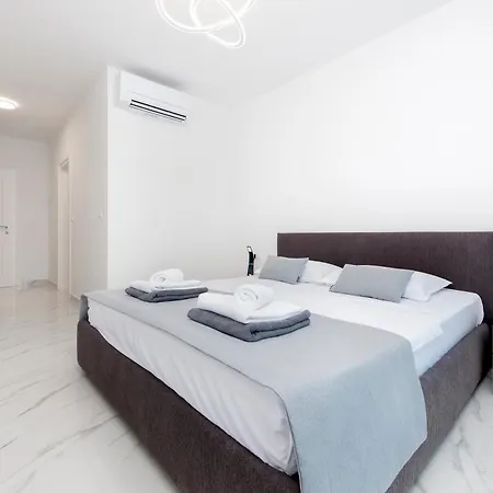 Villa Violeta & Katharina