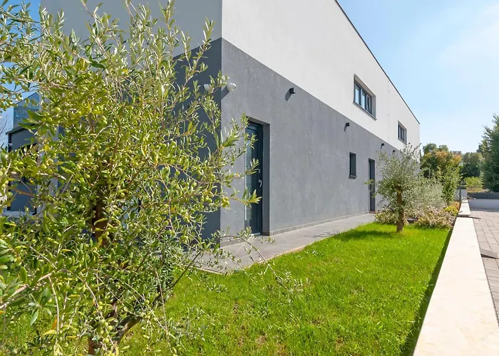 Violeta & Katharina * Rovinjsko Selo