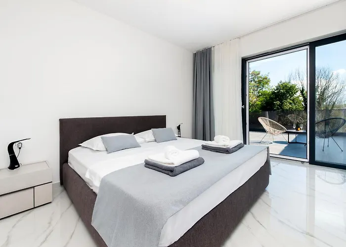 Vila Violeta & Katharina *