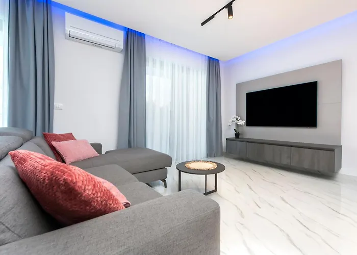 Violeta & Katharina Vila