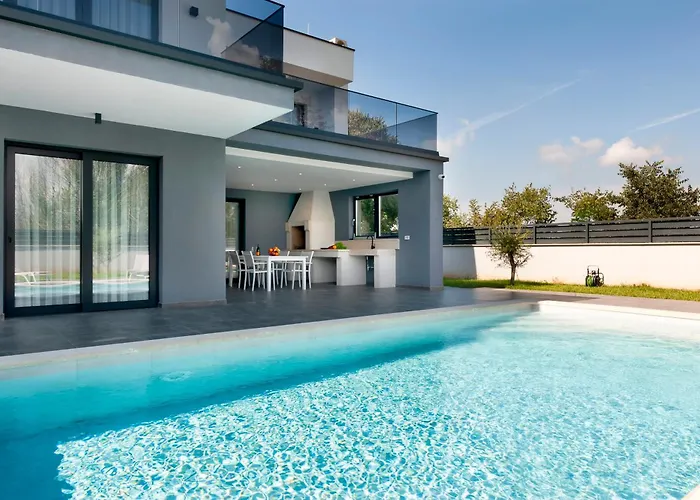 Violeta & Katharina * Rovinjsko Selo