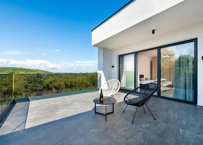 Vila Violeta & Katharina