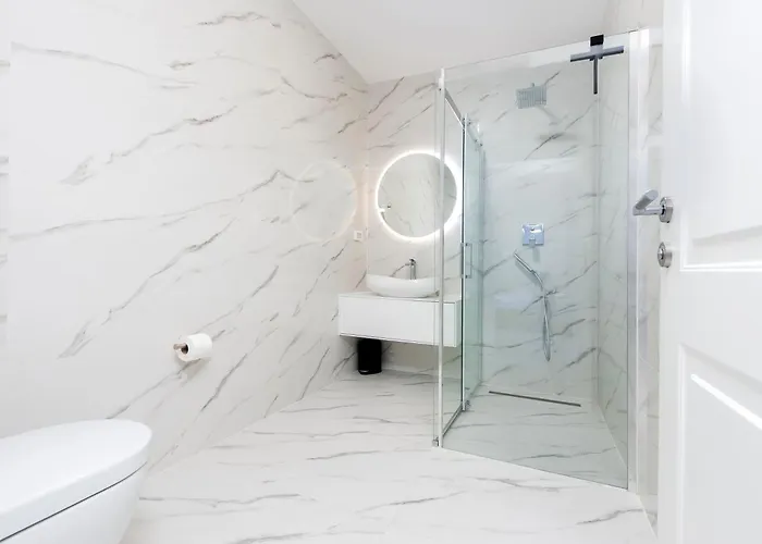 Violeta & Katharina Rovinjsko Selo